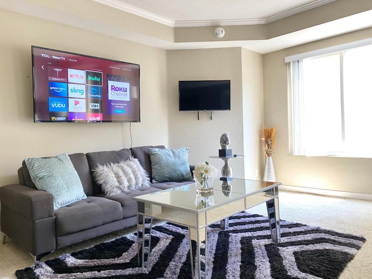 HOLYWOOD HILLS !!! 2BED Studio !!! Appartamento Los Angeles Esterno foto