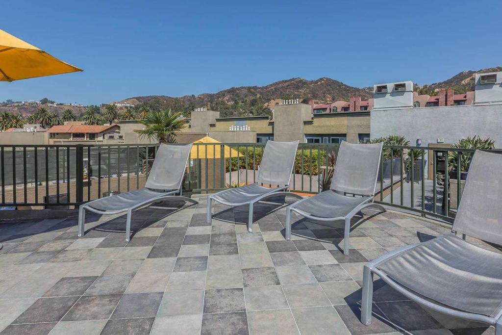HOLYWOOD HILLS !!! 2BED Studio !!! Appartamento Los Angeles Esterno foto
