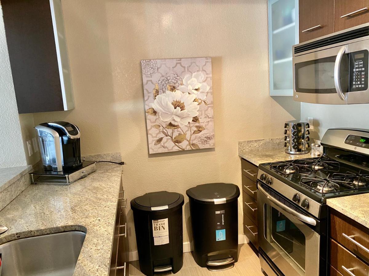 HOLYWOOD HILLS !!! 2BED Studio !!! Appartamento Los Angeles Esterno foto