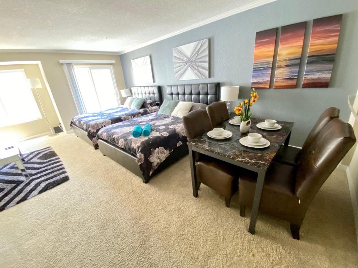 HOLYWOOD HILLS !!! 2BED Studio !!! Appartamento Los Angeles Esterno foto